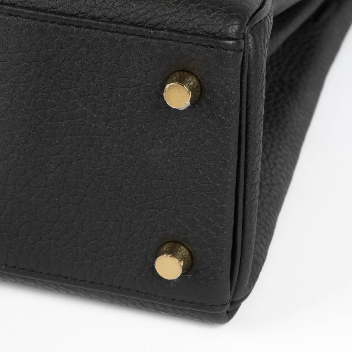 Hermès Kelly 25 Zwart Togo GHW