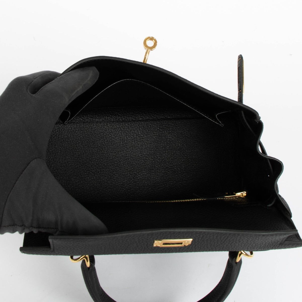 Hermès Kelly 25 Black Togo GHW