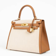 Authentic second hand brand new Hermès Kelly 28 Ecru/Gold Toille H/Swift GHW on www.labellov.com