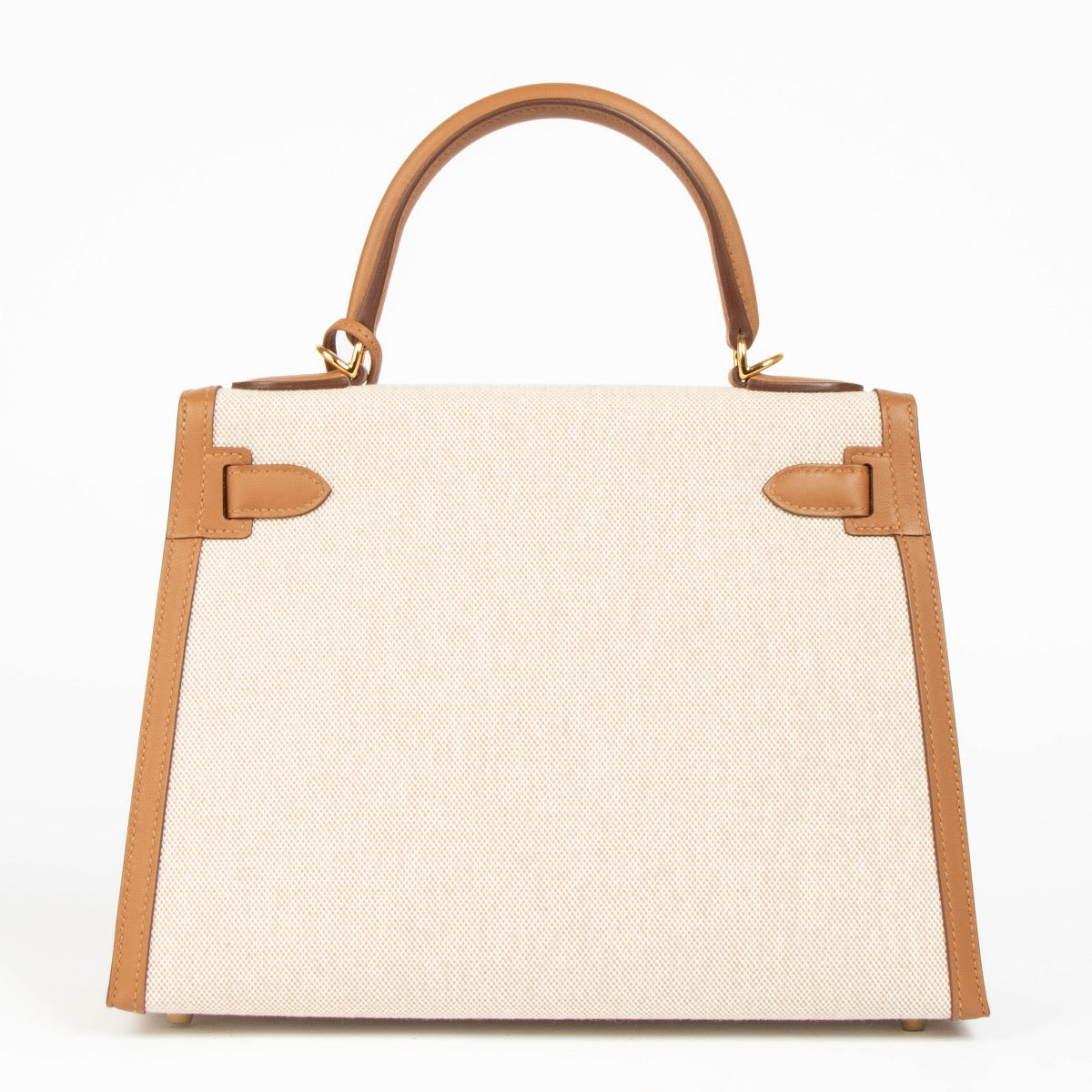 Authentic second hand brand new Hermès Kelly 28 Ecru/Gold Toille H/Swift GHW on www.labellov.com