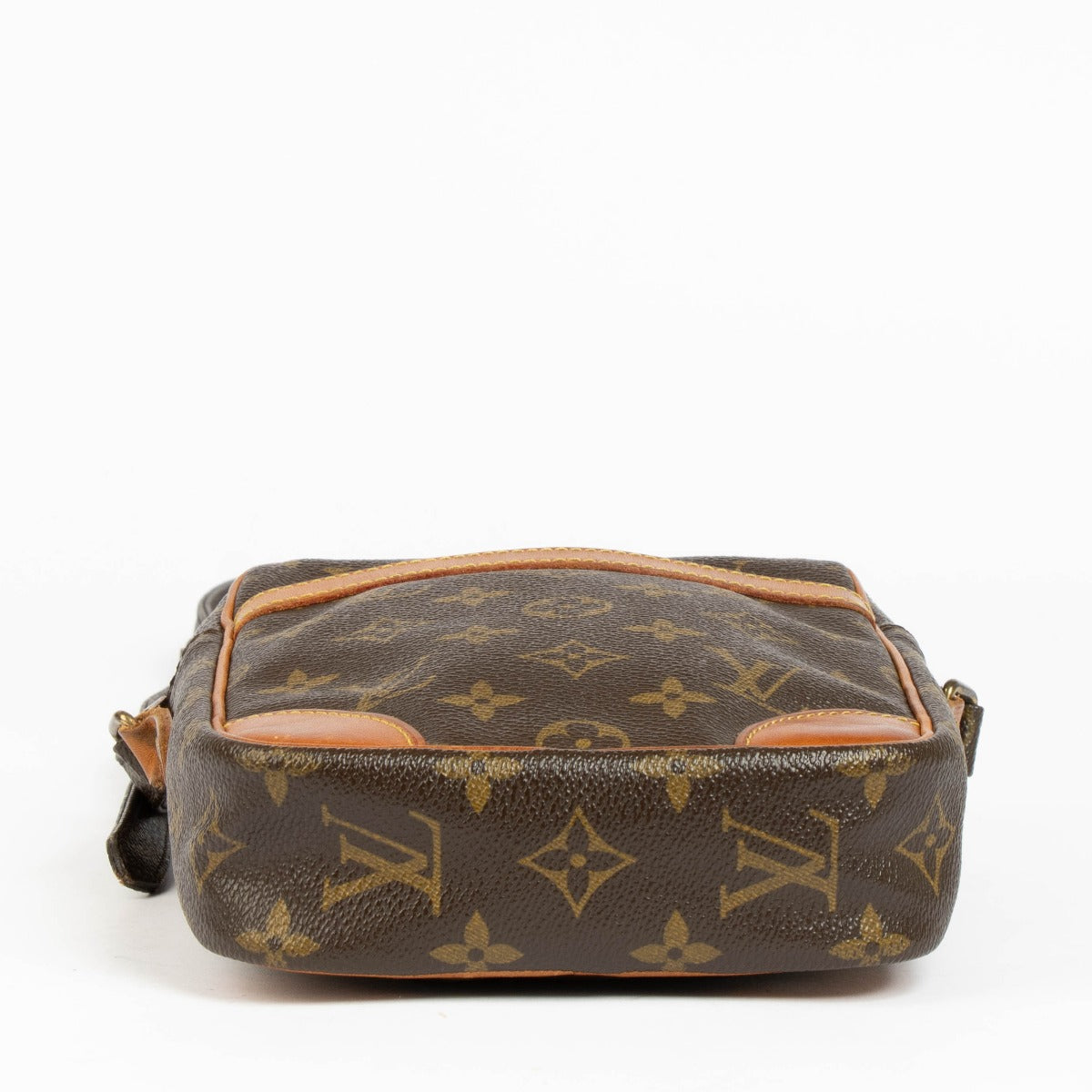 Authentic pre-loved Louis Vuitton Monogram Danube Crossbody Bag on Labellov.com