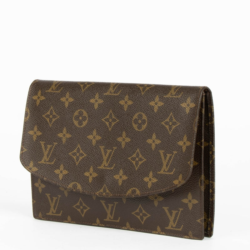 Shop this 100% authentic Louis Vuitton Monogram Vintage Pochette Rabat 23 Clutch at Labellov.com