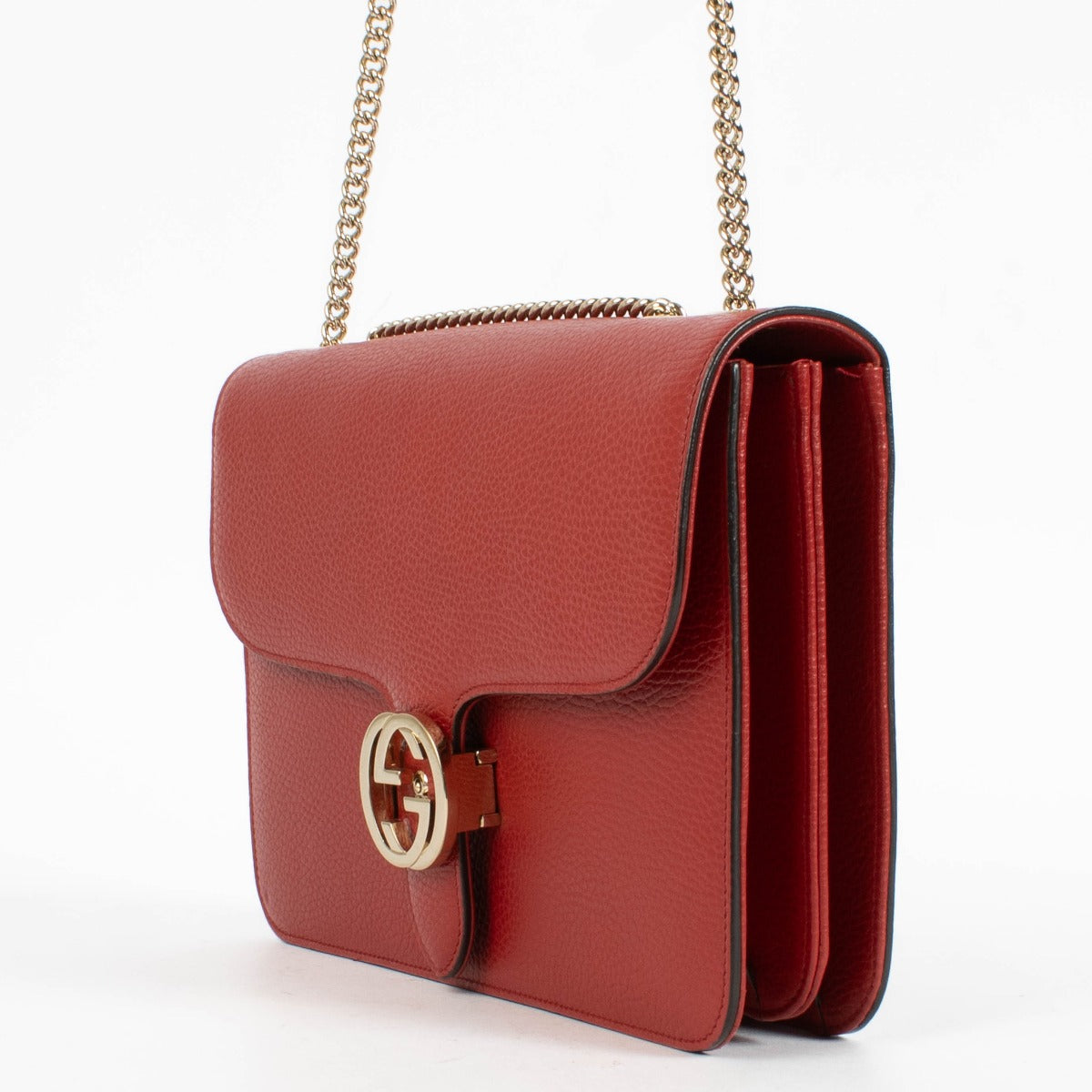 Shop the authentic Gucci Red Medium Interlocking G Bag second hand on Labellov.com