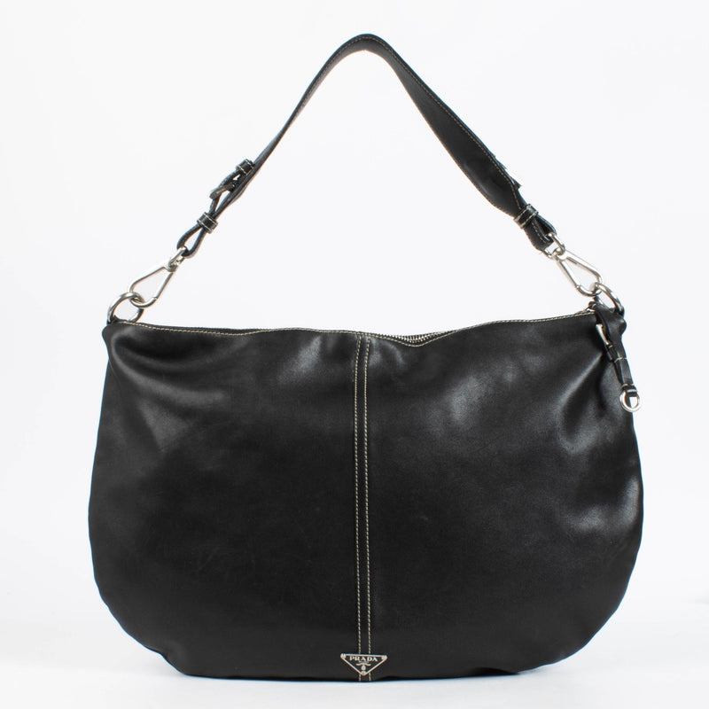 Shop the authentic Prada Black Vitello Daino Leather Shoulder Bag second hand on Labellov.com.