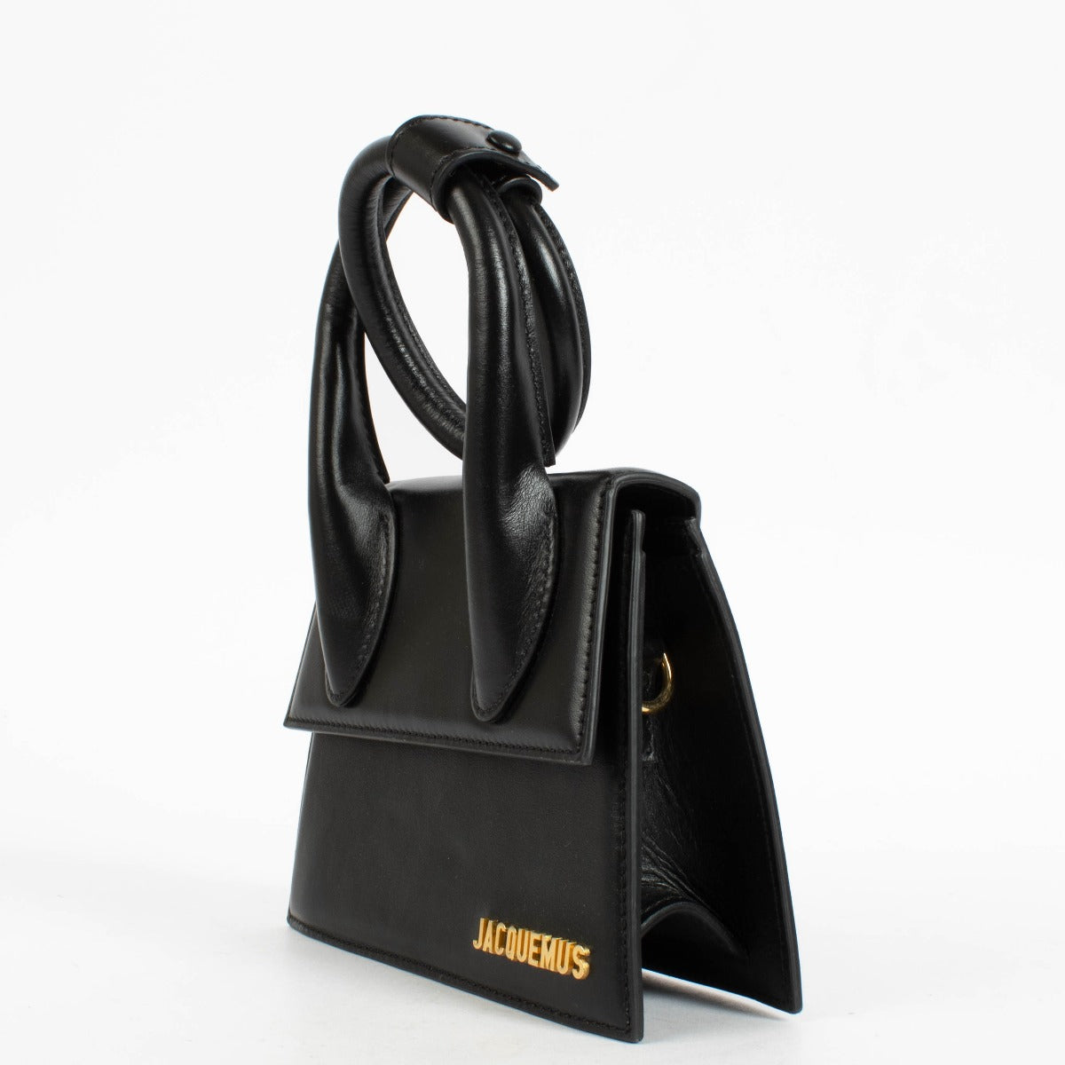 Authentic pre-loved Jacquemus Black Le Chiquito Noeud Bag on Labellov.com