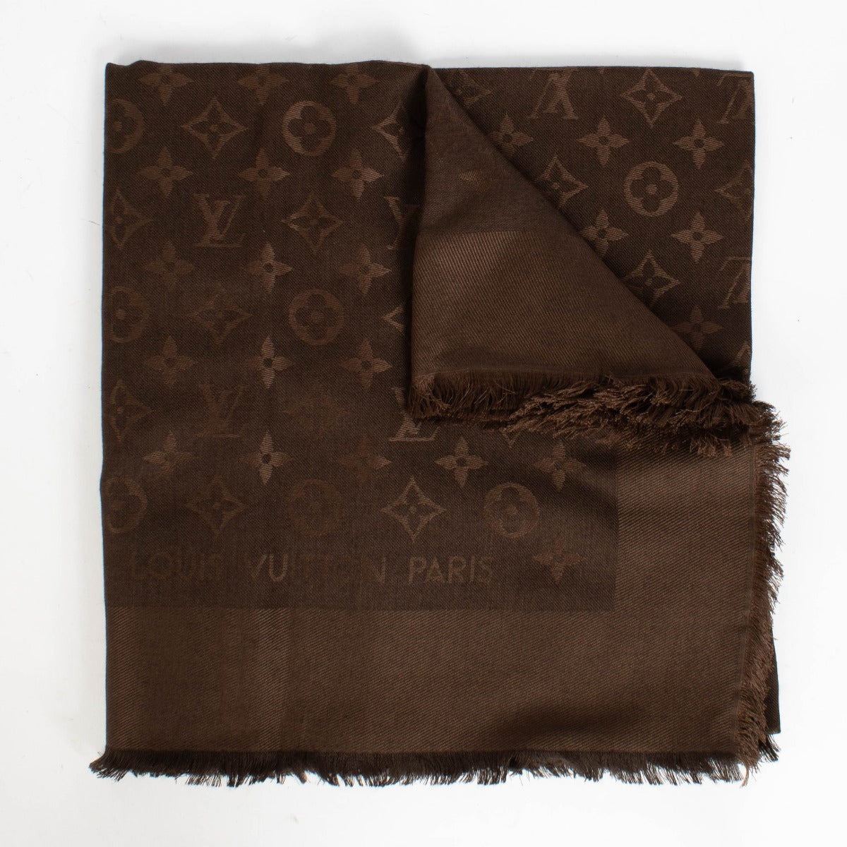 Authentic pre-loved Louis Vuitton Brown Monogram Classic Shawl on Labellov.com
