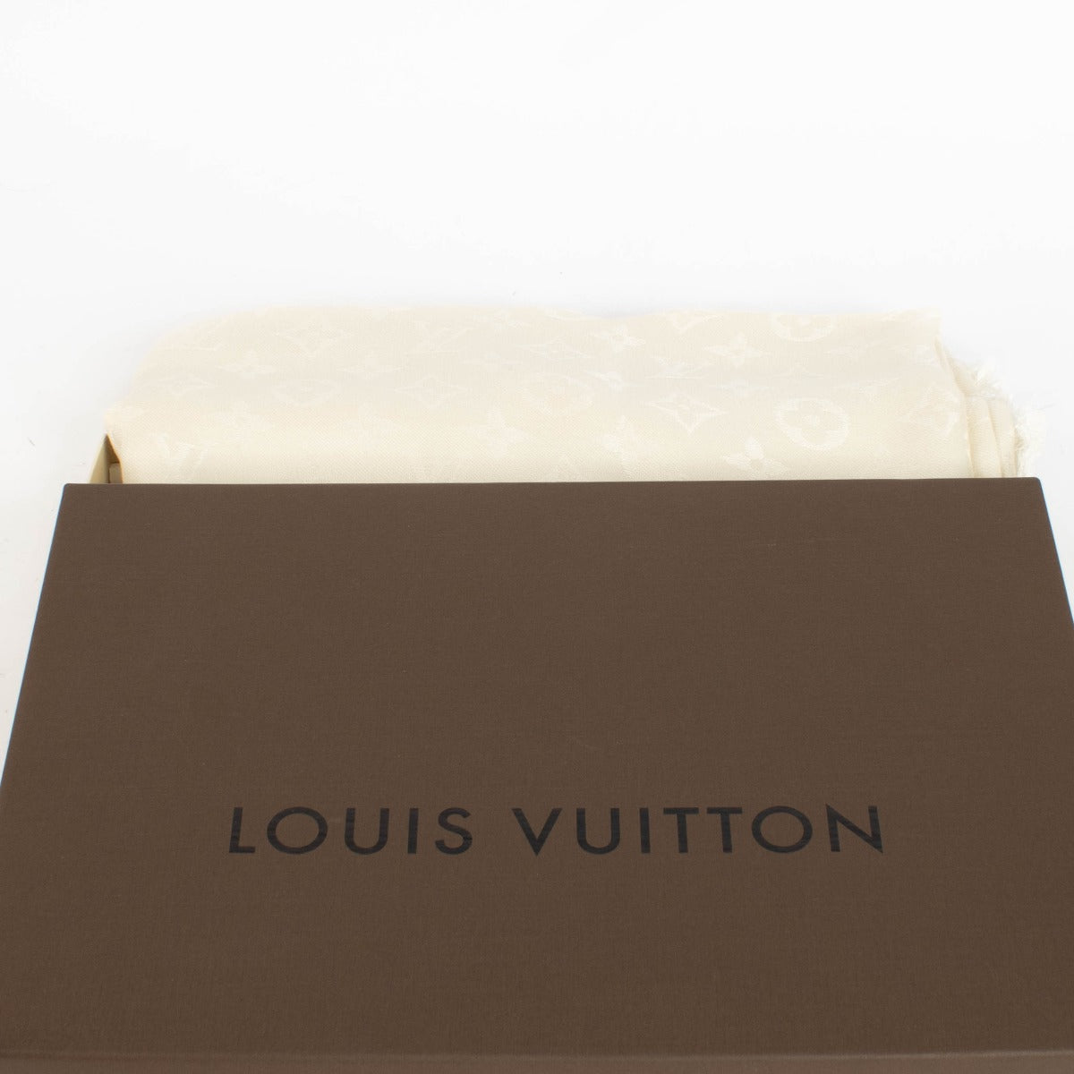 Authentic pre-loved Louis Vuitton White Silk/Wool Monogram Classic Shawl on Labellov.com
