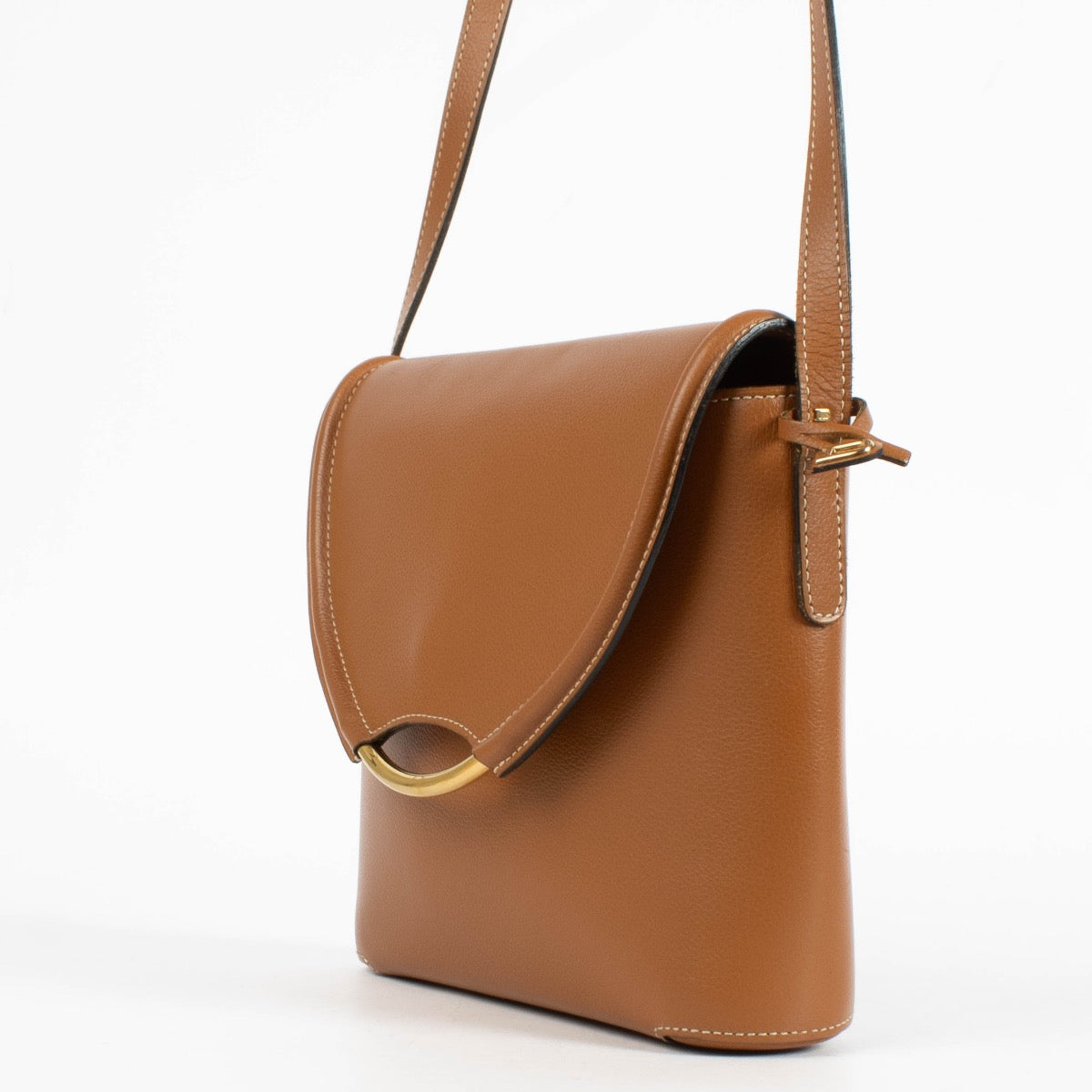 shop 100% authentic second hand Delvaux Camel Eclair Crossbody Bag on Labellov.com