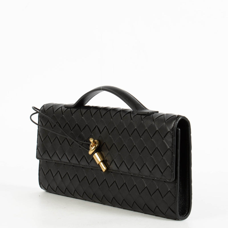 Authentic pre-loved Bottega Veneta Black Intrecciato Leather Andiamo Clutch on Labellov.com