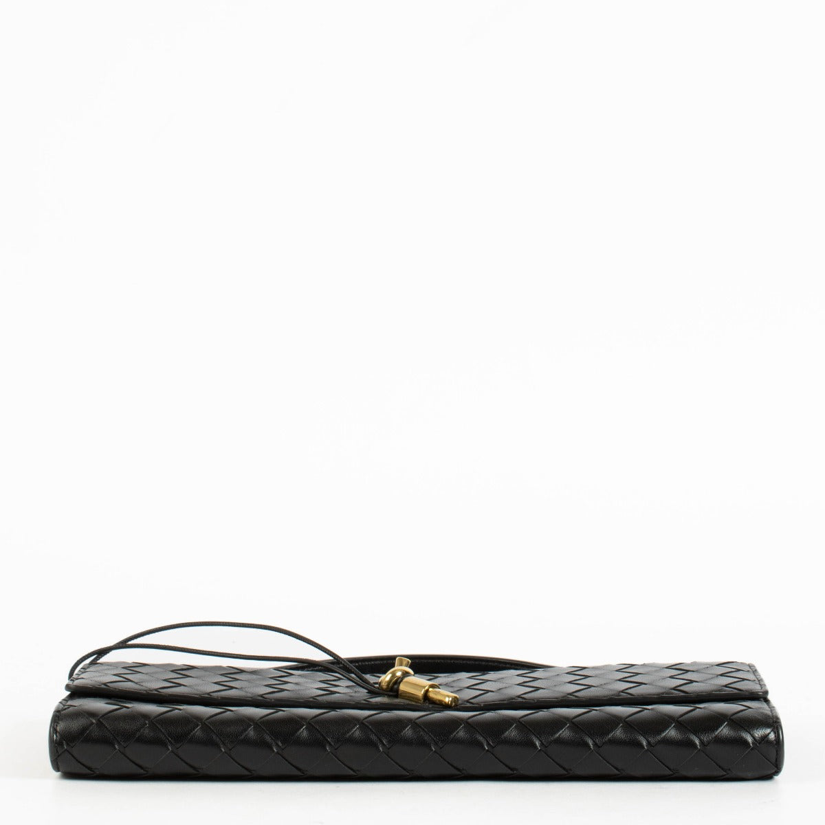 Authentic pre-loved Bottega Veneta Black Intrecciato Leather Andiamo Clutch on Labellov.com