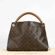 Authentic preloved Louis Vuitton Monogram Artsy MM on Labellov.com