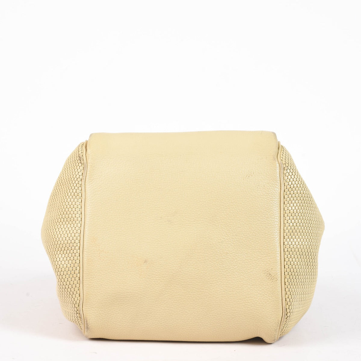 Authentic pre-loved Delvaux Ivory Belon Shoulder Bag on Labellov.com