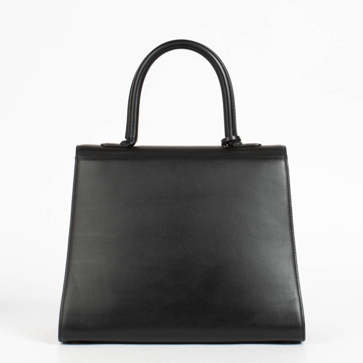 Authentic pre-loved Delvaux Black Box Calf Brillant MM Bag on Labellov.com