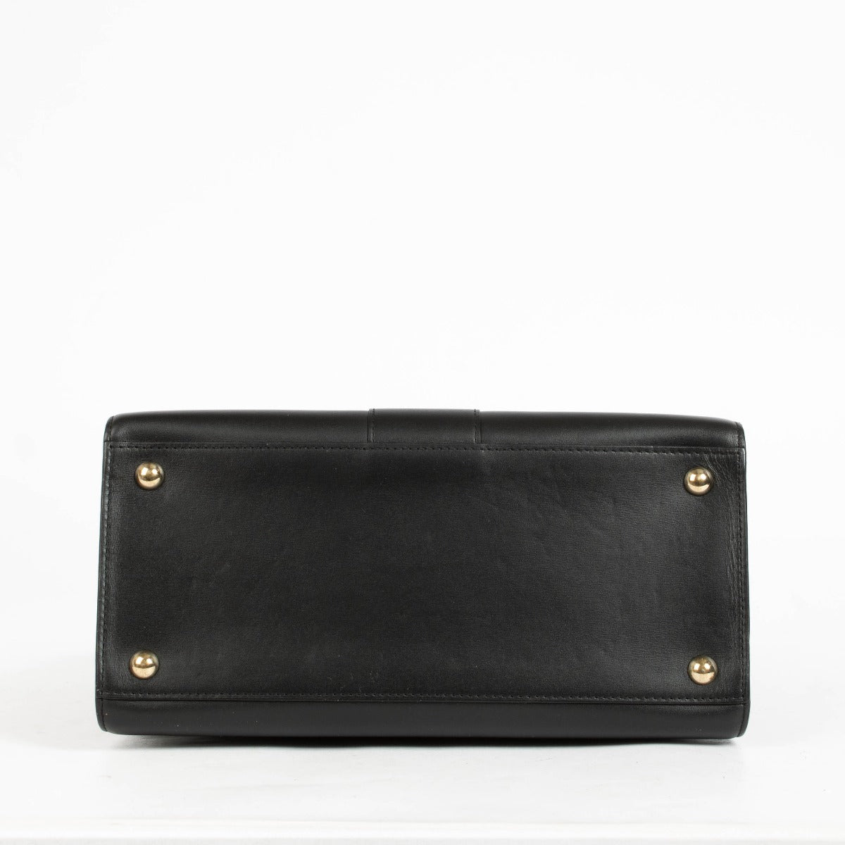 Authentic pre-loved Delvaux Black Box Calf Brillant MM Bag on Labellov.com