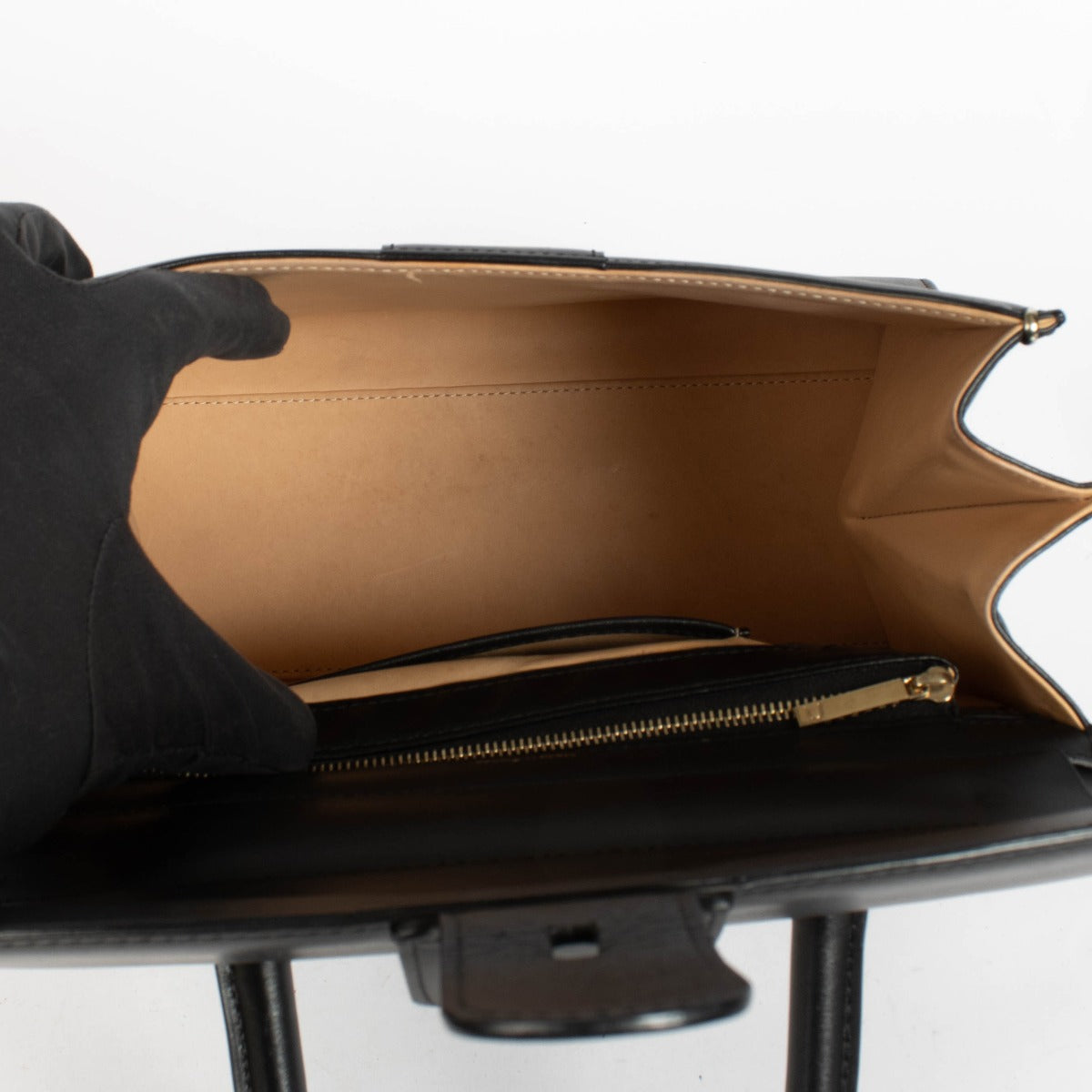 Authentic pre-loved Delvaux Black Box Calf Brillant MM Bag on Labellov.com