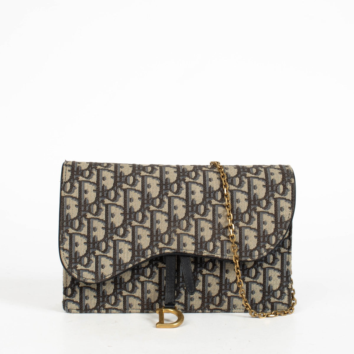 Shop the authentic pre-loved Christian Dior Oblique Saddle Chain Pouch on Labellov.com