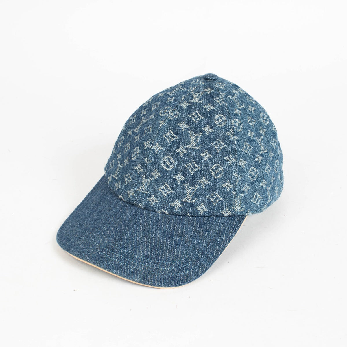 Authentic pre-loved Louis Vuitton Monogram Blue Denim Cap - Size M on Labellov.com