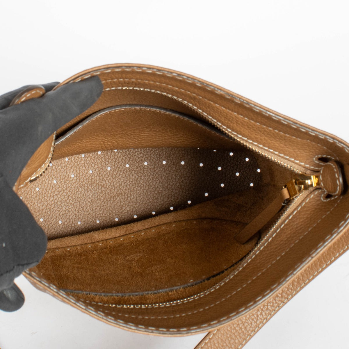 Authentic pre-loved Delvaux Vegetal Taurillon Soft Pin Daily Surpiqué Crossbody on Labellov.com