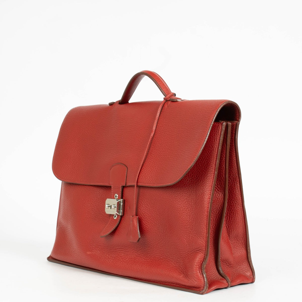 Shop the authentic pre-loved Hermès Red Leather Sac à Dépêches on Labellov.com
