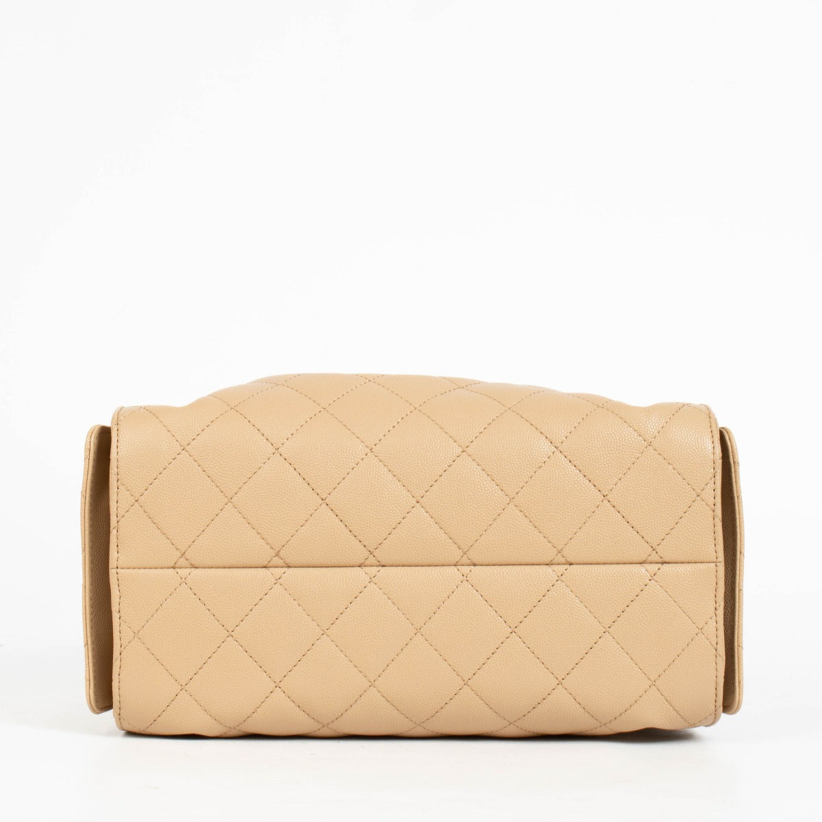 Authentic pre-loved Chanel Caviar Quilted 25 Small Bag on Labellov.com