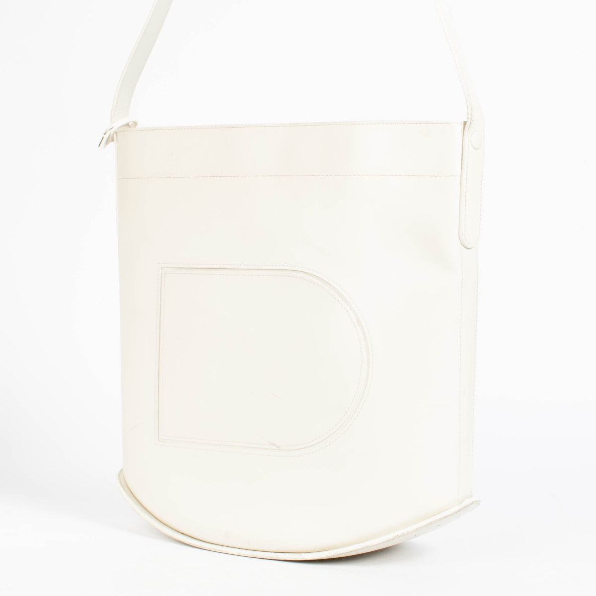 Authentic pre-loved Delvaux White Box Calf Pin Bag on Labellov.com