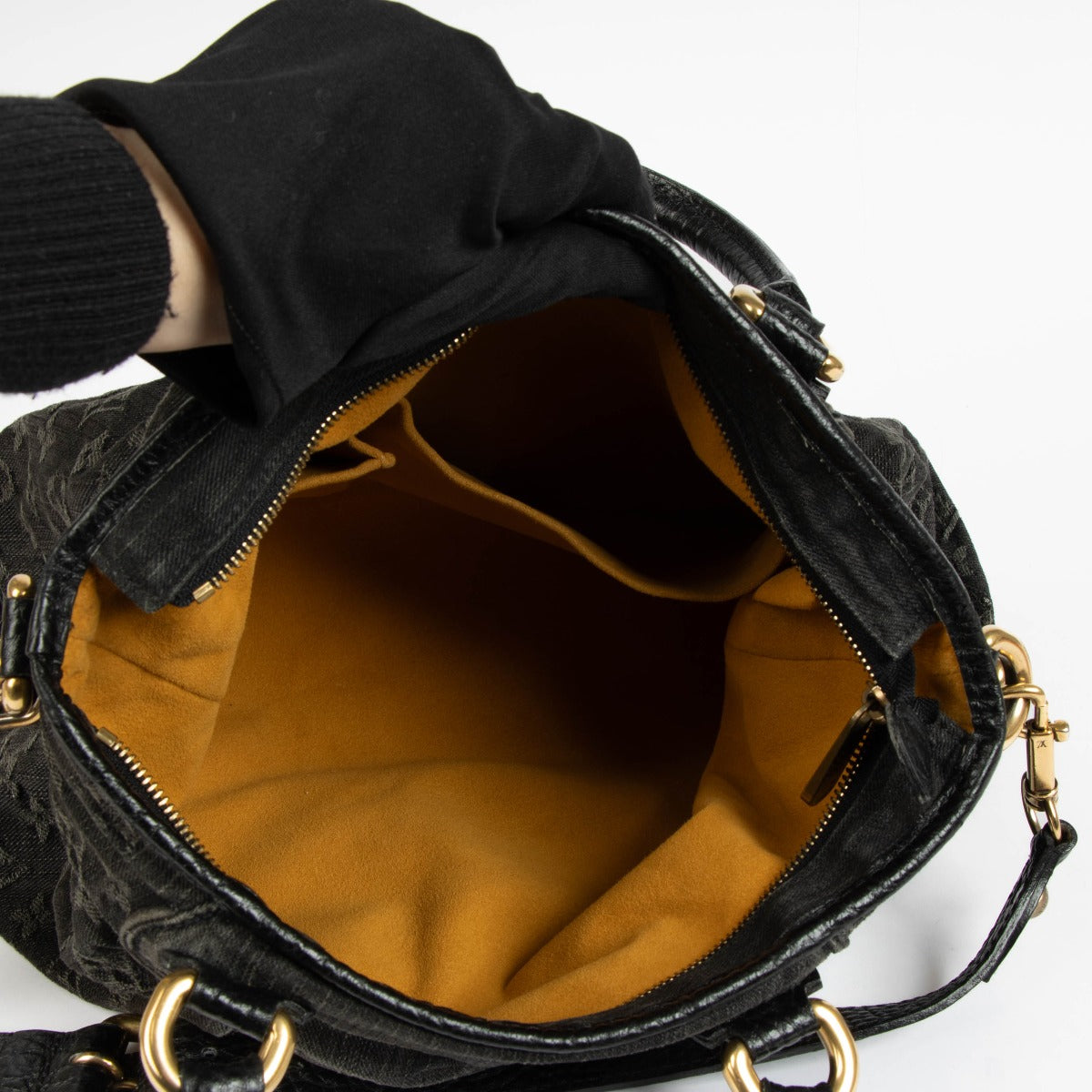 Shop this authentic Louis Vuitton Denim Bag MM pre-loved on Labellov.com