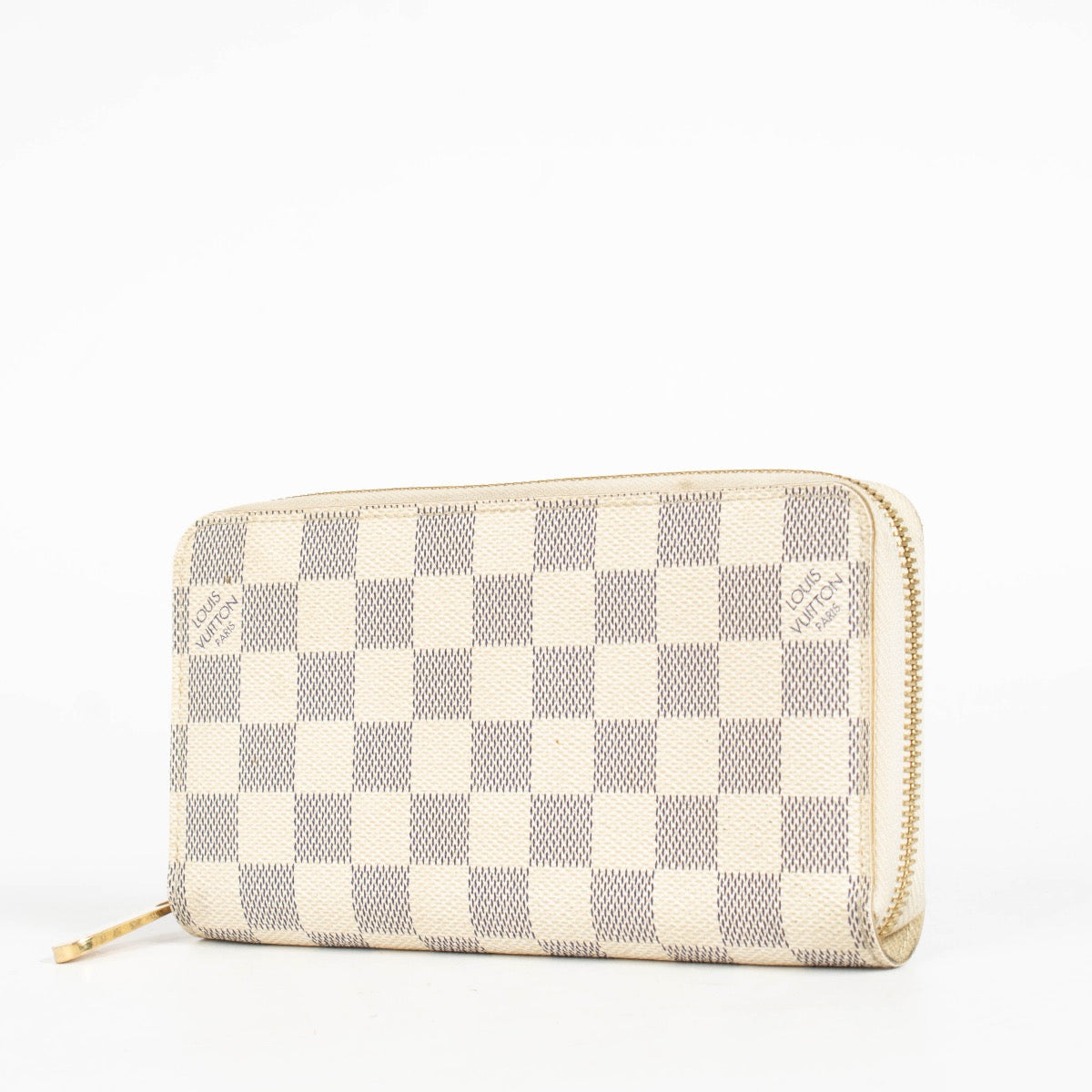 Authentic pre-loved Louis Vuitton Damier Azur Zippy Wallet on Labellov.com