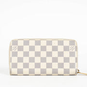 Authentic pre-loved Louis Vuitton Damier Azur Zippy Wallet on Labellov.com
