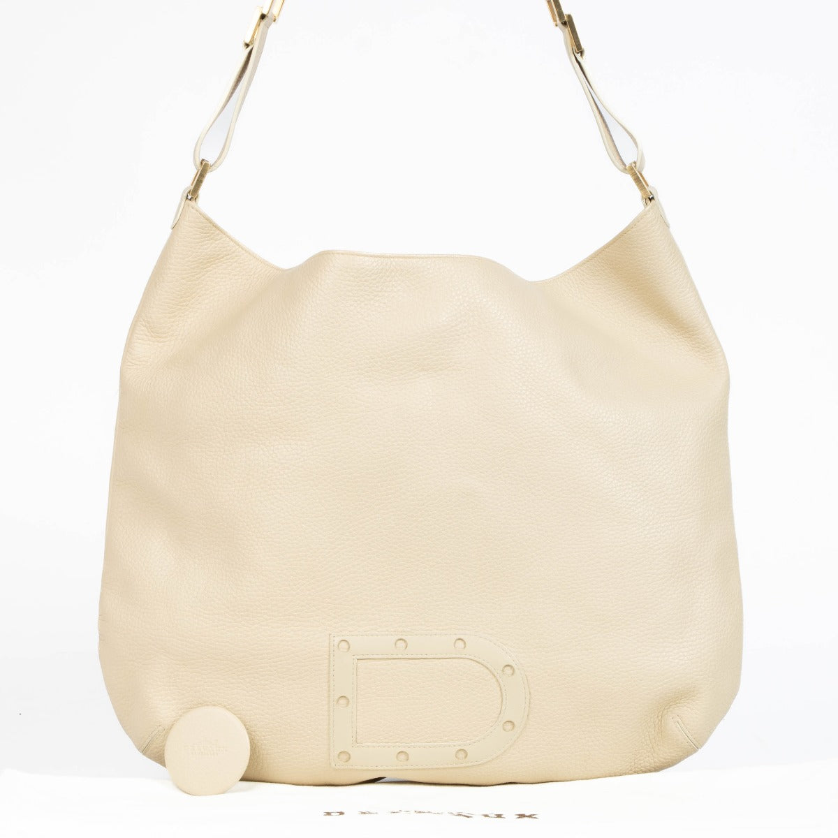 Authentic pre-loved Delvaux Cream Leather Louise GM Bag on Labellov.com