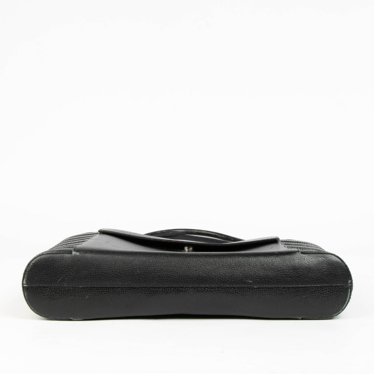 Shop this authentic Delvaux Cèdre Black Shoulder bag pre-loved on Labellov.com