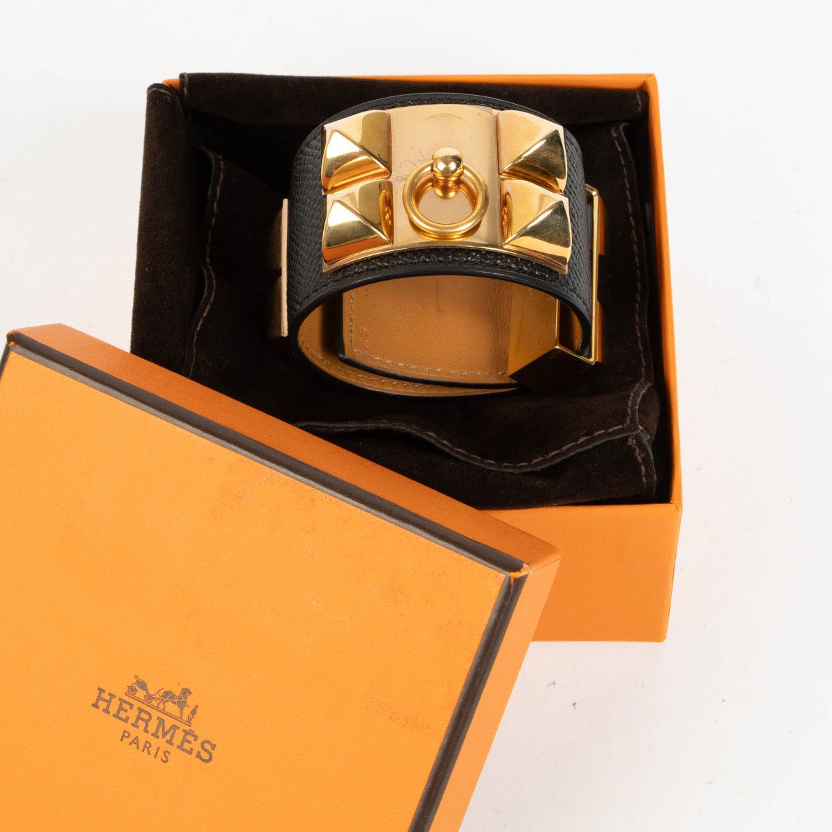 Authentic pre-loved Hermès Black Epsom Collier de Chien Bracelet - Size XS on Labellov.com
