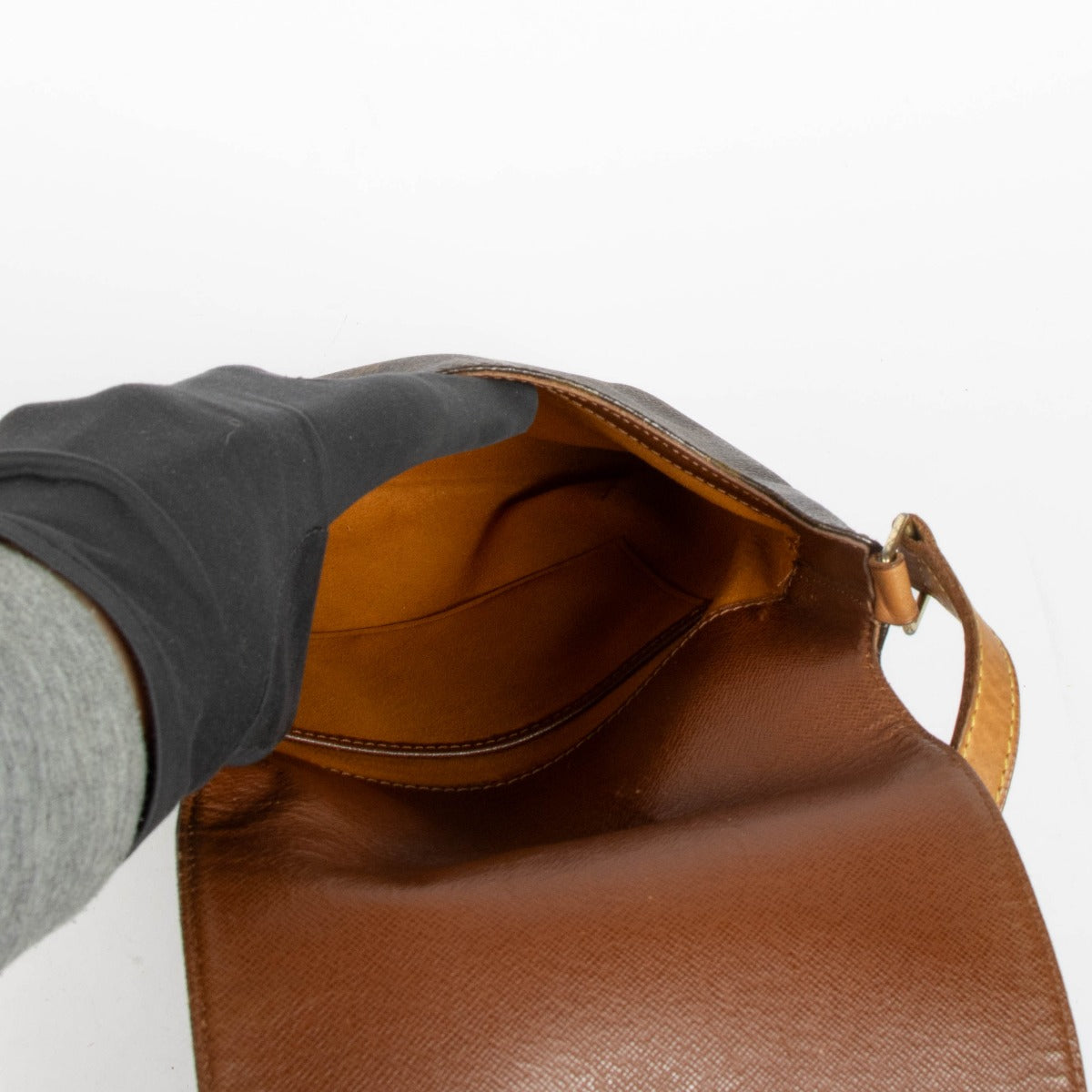 Shop this authentic Louis Vuitton Monogram Salsa Musette Crossbody pre-loved on Labellov.com