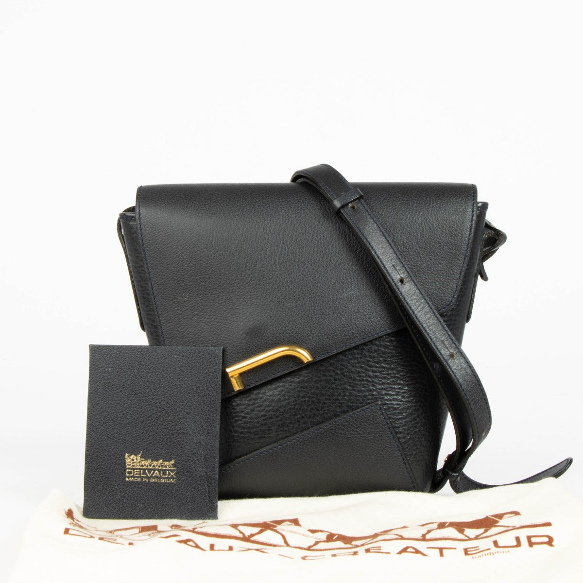 Authentic pre-loved Delvaux Dark Blue Bohème Crossbody Bag on Labellov.com