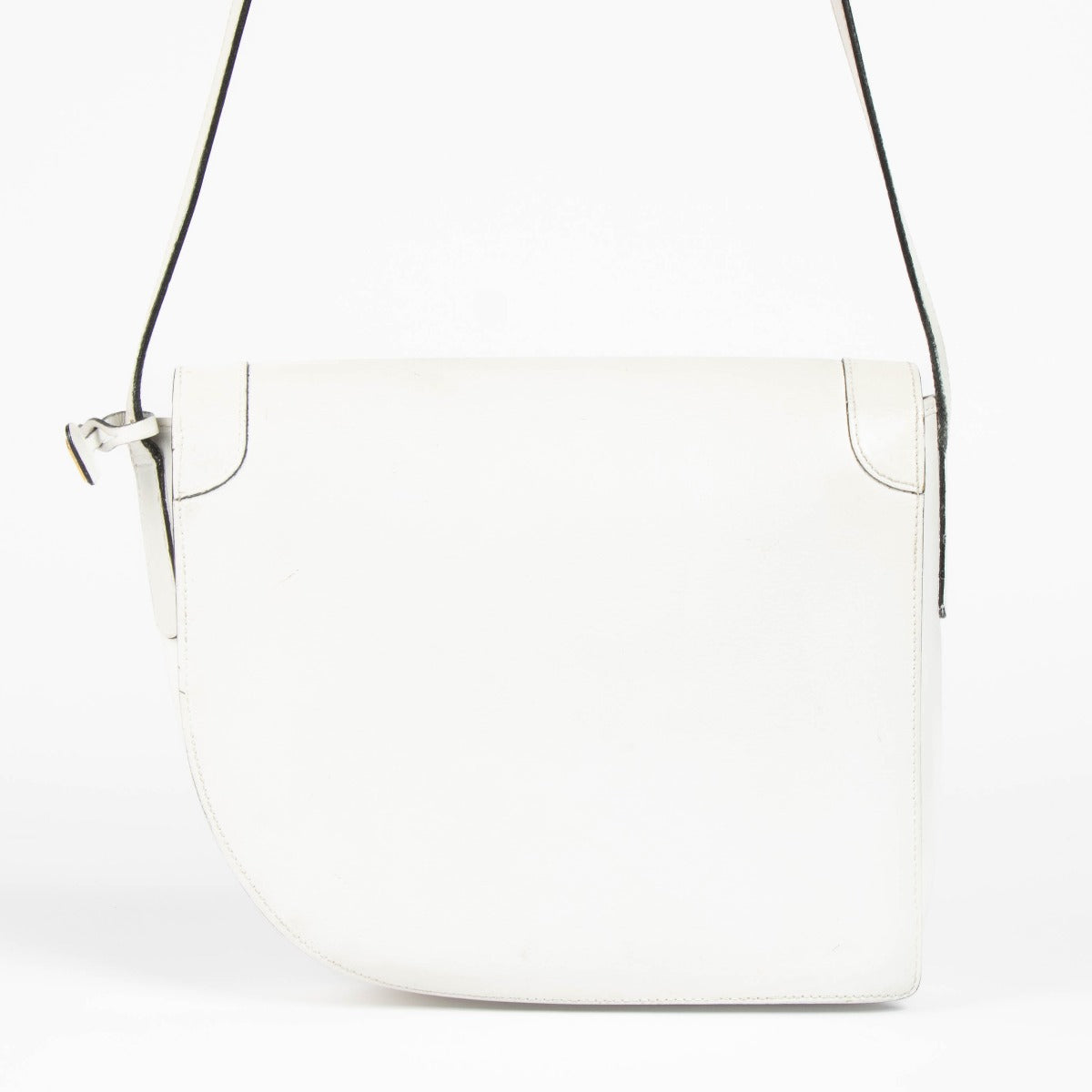 Shop this authentic Delvaux White Leather Shoulder Bag pre-loved on Labellov.com
