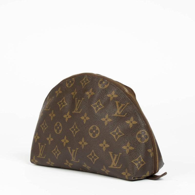 Shop this authentic Louis Vuitton Monogram Pouch pre-loved on Labellov.com