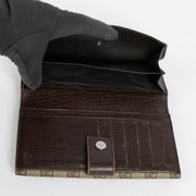 Shop this 100% authentic Gucci Monogram GG Wallet at labellov.com.