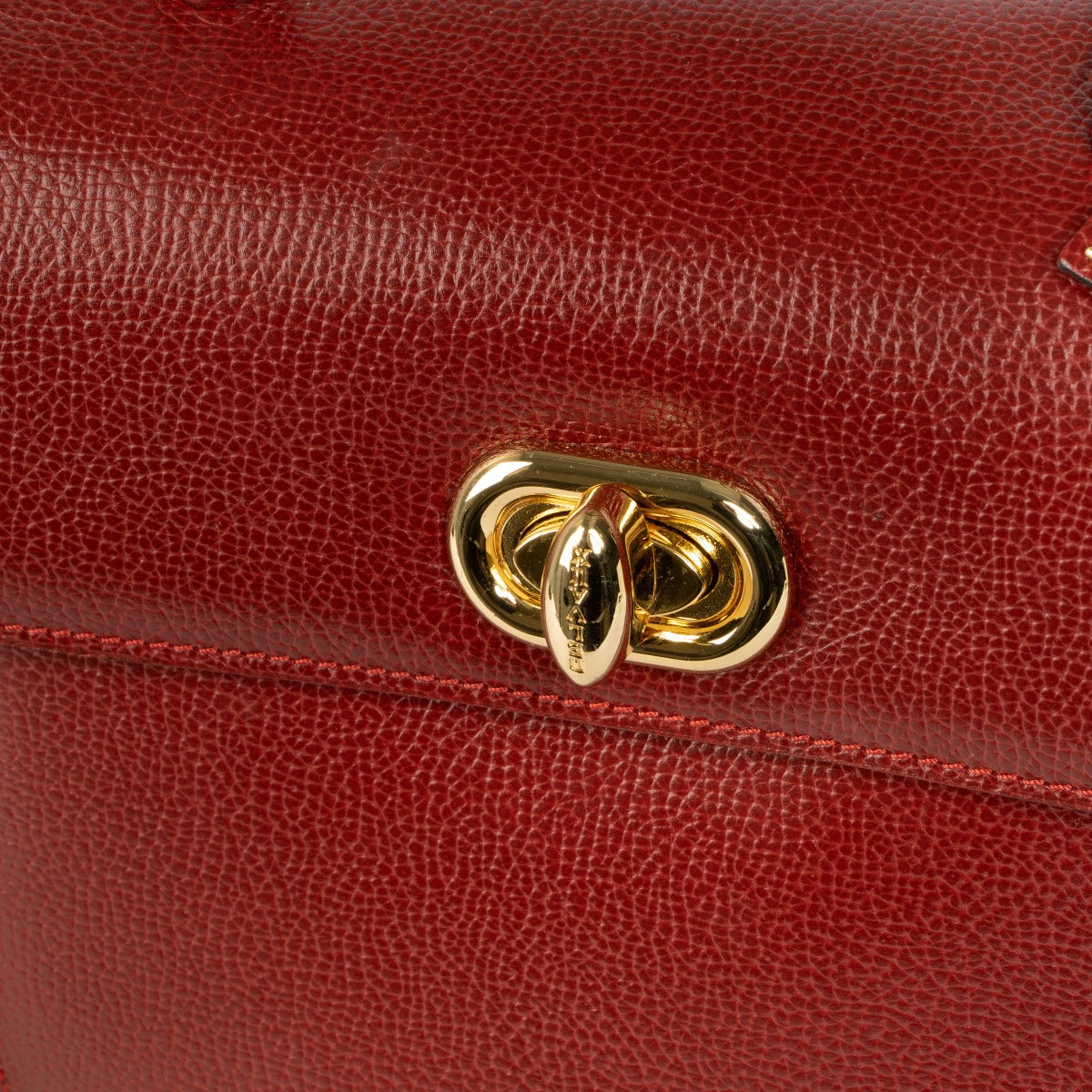 Shop this 100% authentic Delvaux Red Leather Vintage Extase Top Handle Bag at labellov.com