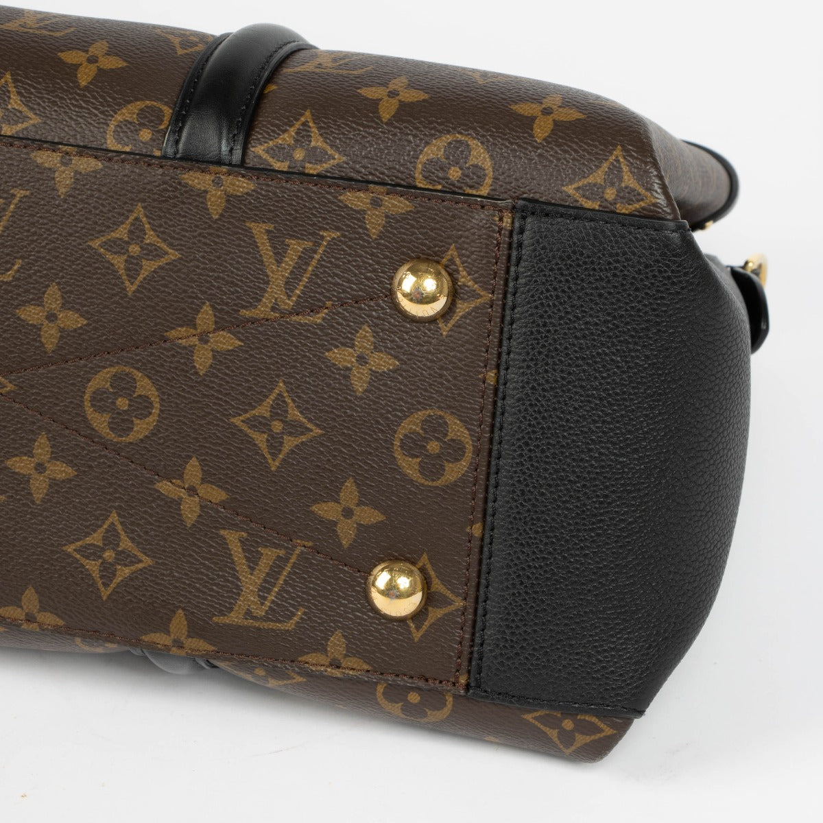 Louis Vuitton Monogram Soufflot MM