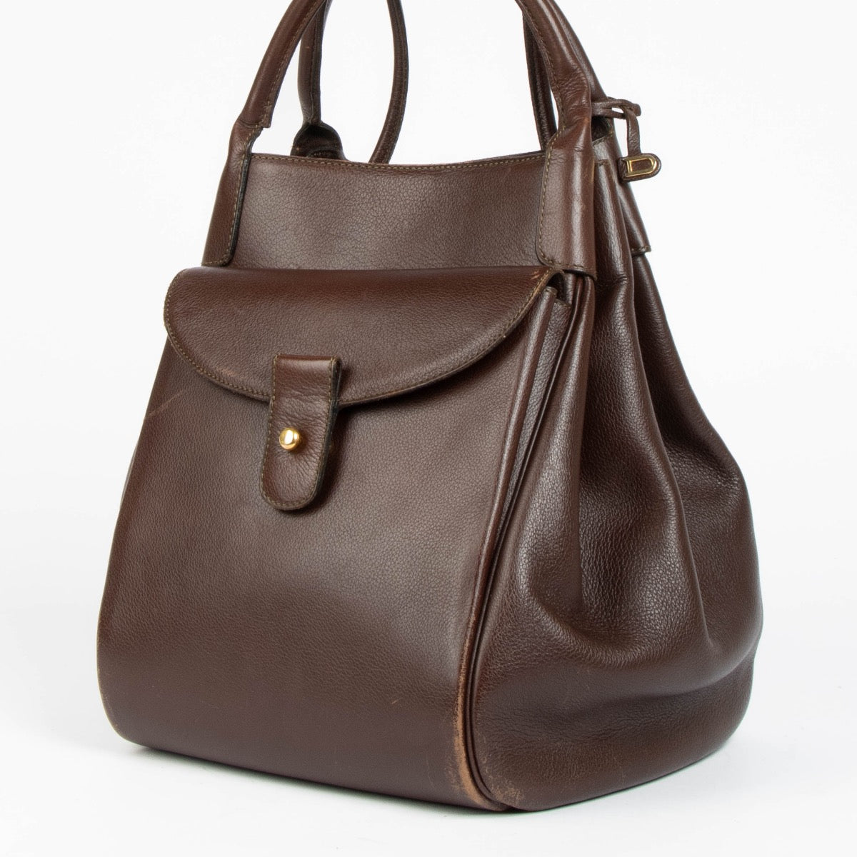 Authentic pre-loved Delvaux Ravello Canter Equivoque Bag on Labellov.com