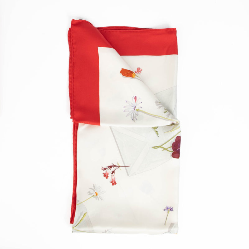 Authentic pre-loved Hermès Des Fleurs Pour Le Dire Carré 90 Silk Scarf on Labellov.com