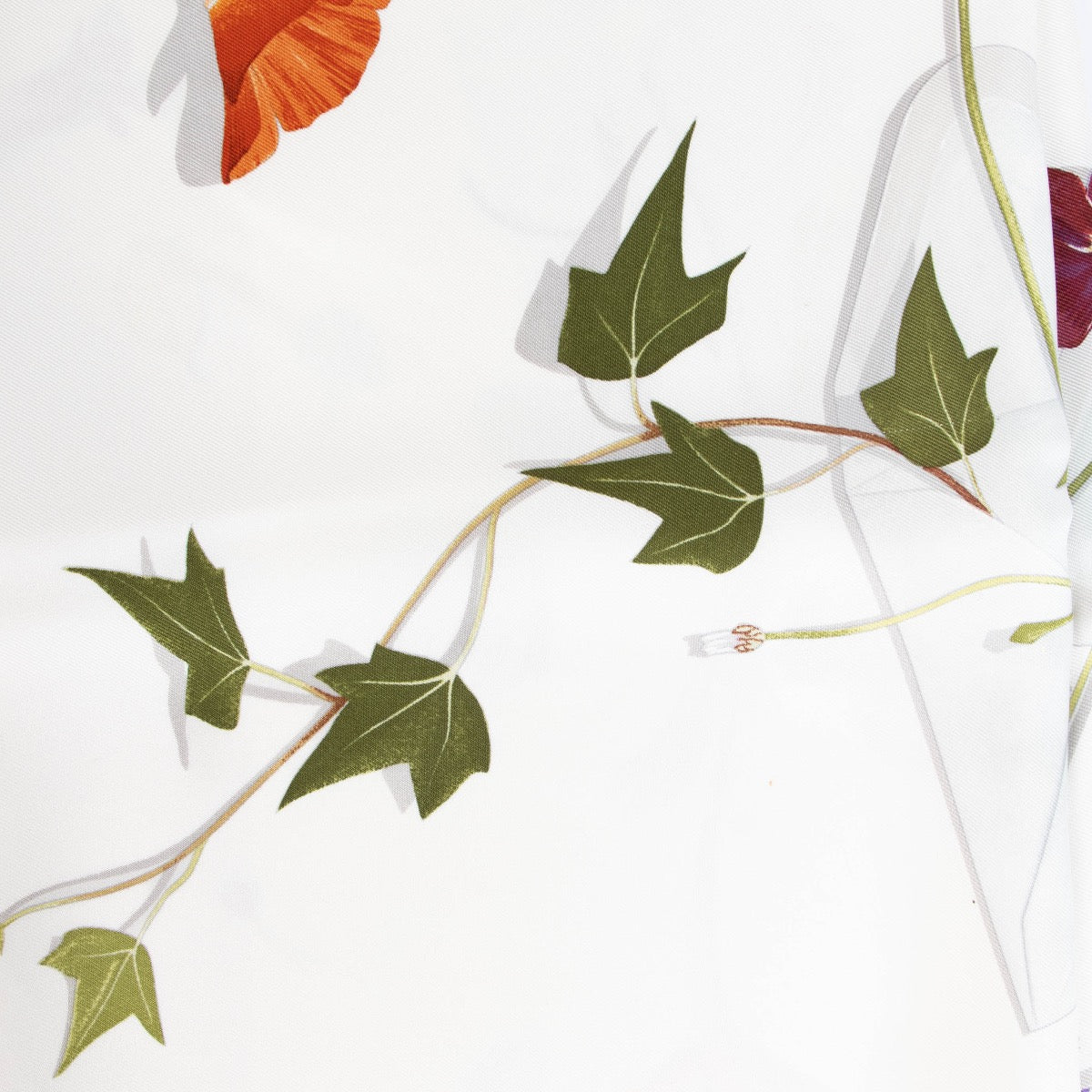 Authentic pre-loved Hermès Des Fleurs Pour Le Dire Carré 90 Silk Scarf on Labellov.com