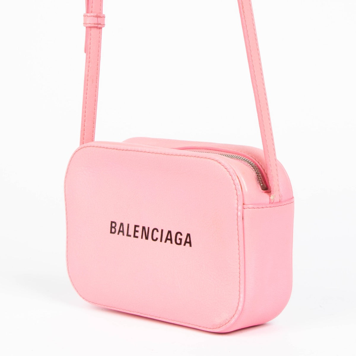 Authentic pre-loved Balenciaga Pink Everyday Camera Crossbody Bag on Labellov.com