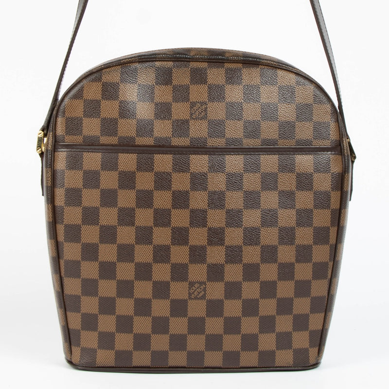 Authentic pre-loved Louis Vuitton Damier Ebene Ipanema GM Bag on Labellov.com