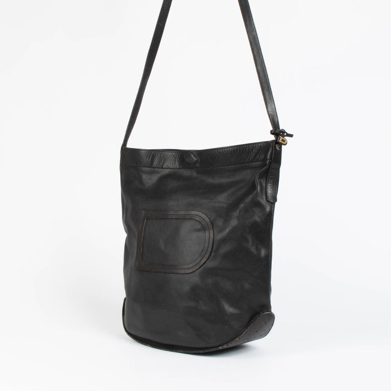 Authentic pre-loved Delvaux Black Le Pin Shoulder Bag on Labellov.com
