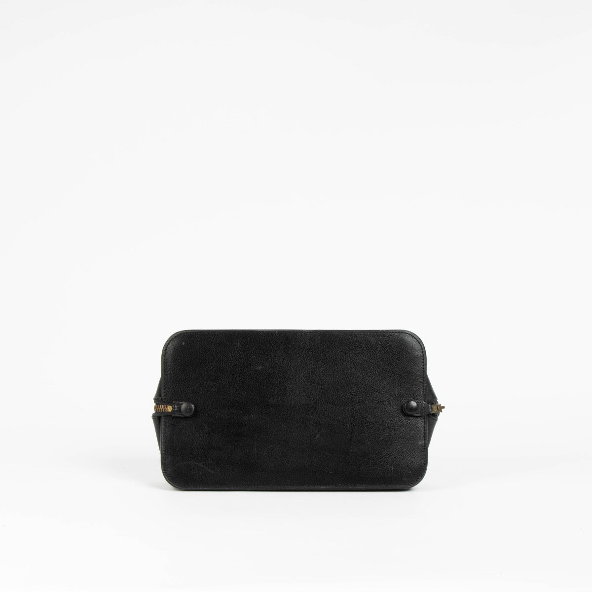 Authentic pre-loved Delvaux Black Toiletry Pouch Clutch on Labellov.com