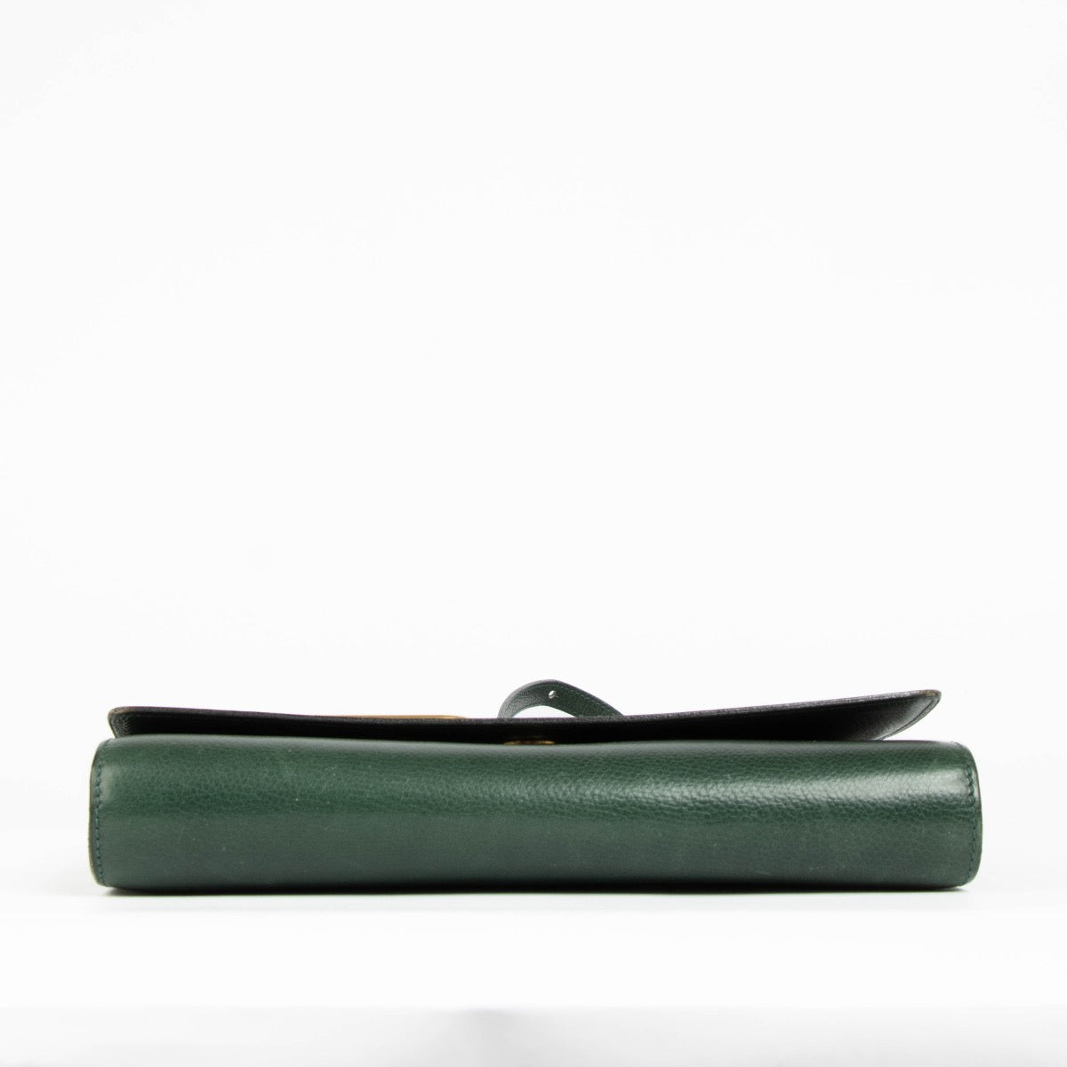 Authentic pre-loved Delvaux Green Vintage Crossbody Bag on Labellov.com