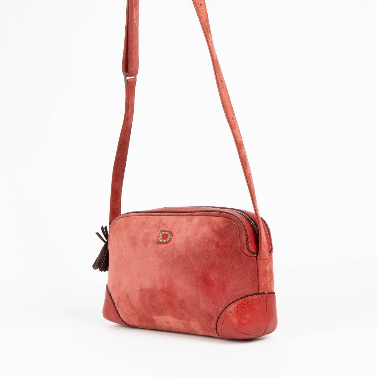 Authentic pre-loved Delvaux Red Baiser Suede Crossbody Bag on Labellov.com