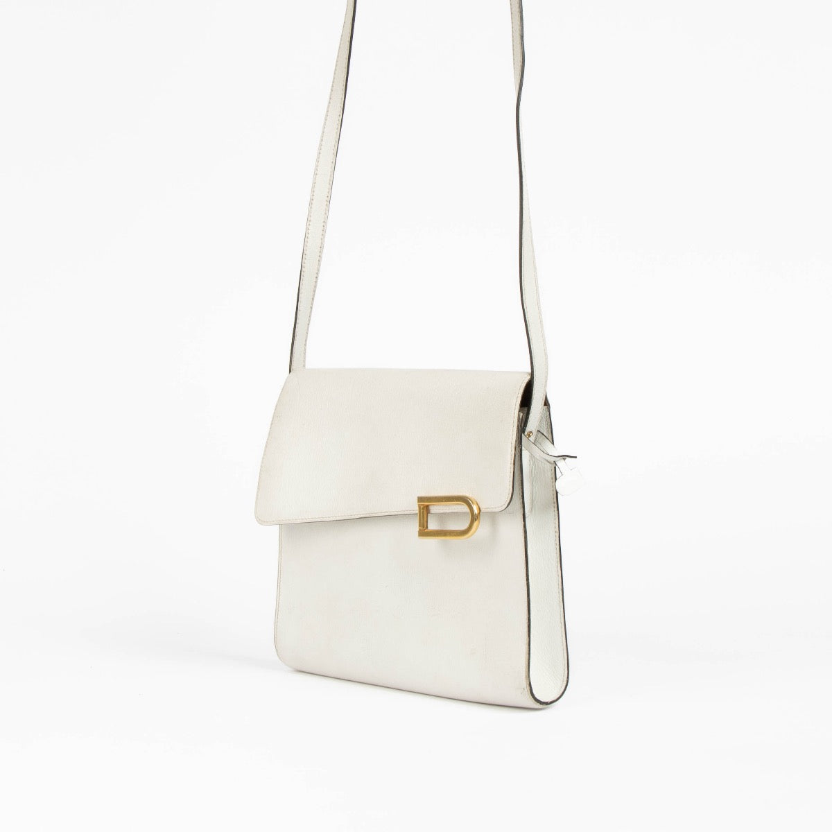 Authentic pre-loved Delvaux White Clairin Crossbody Bag on Labellov.com