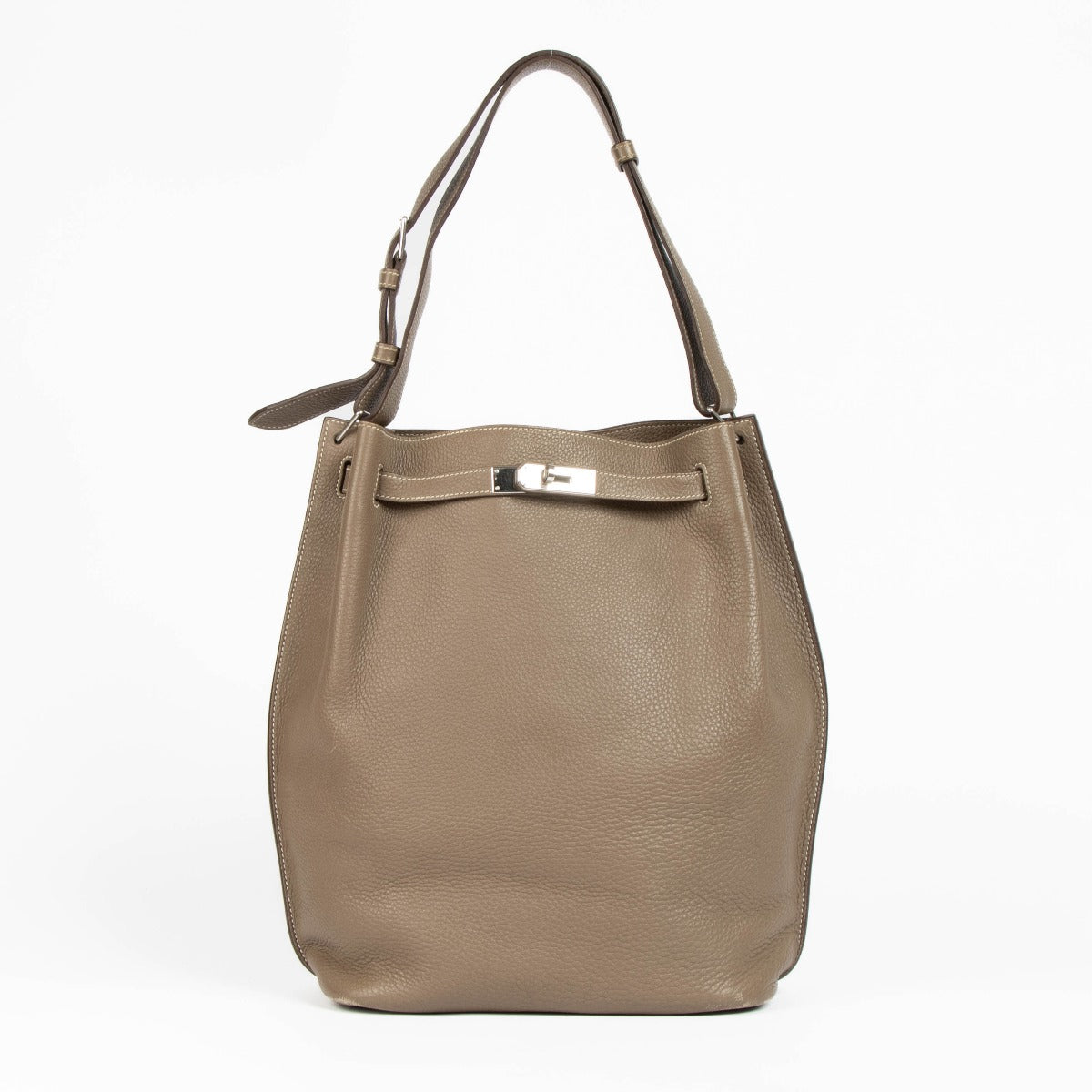 Hermès So Kelly 26 Etoupe Clemence PHW
