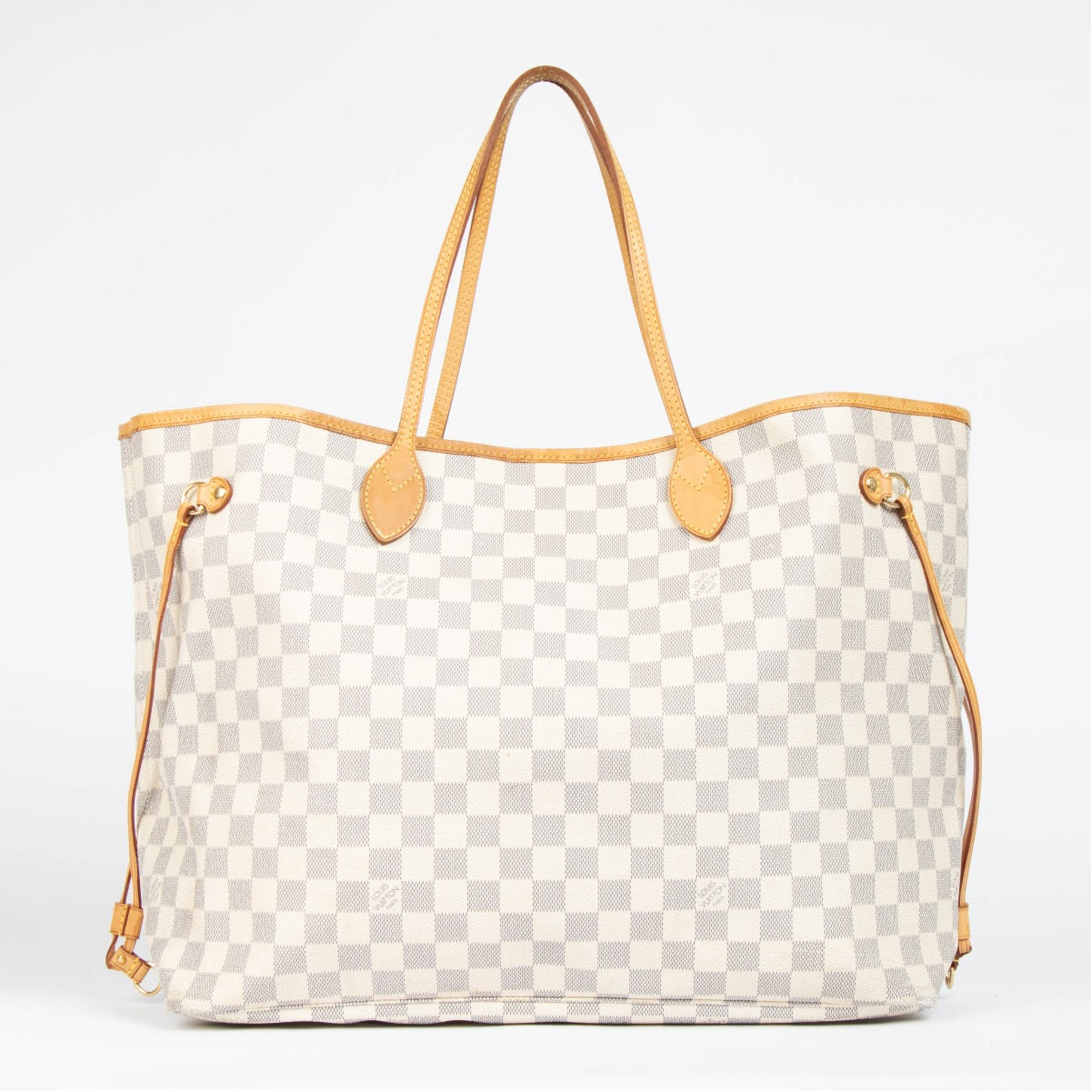 Authentic pre-loved Louis Vuitton Damier Azur Neverfull GM Shoulder Bag on Labellov.com